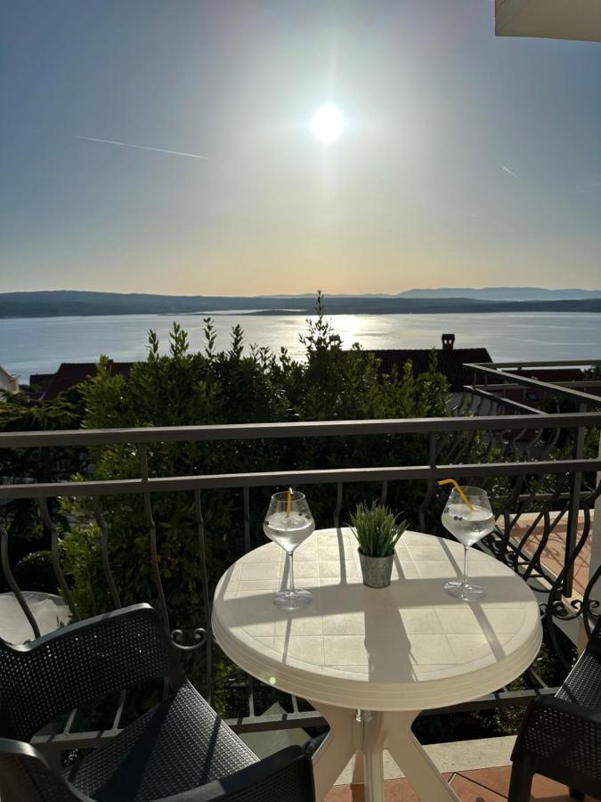 Apartments Badnje Dramalj Eksteriør bilde